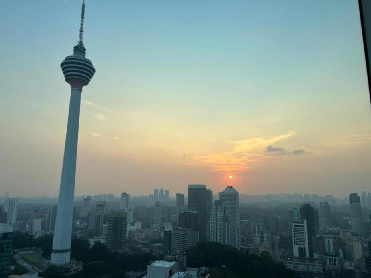 Vortex Suites Klcc By Moonlight كوالالمبور المظهر الخارجي الصورة