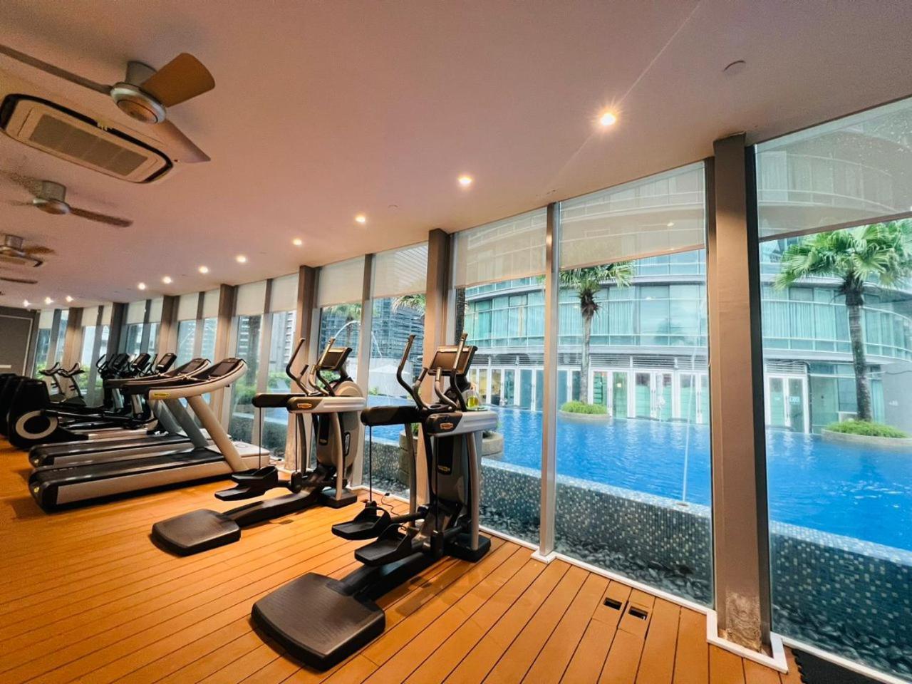 Vortex Suites Klcc By Moonlight كوالالمبور المظهر الخارجي الصورة