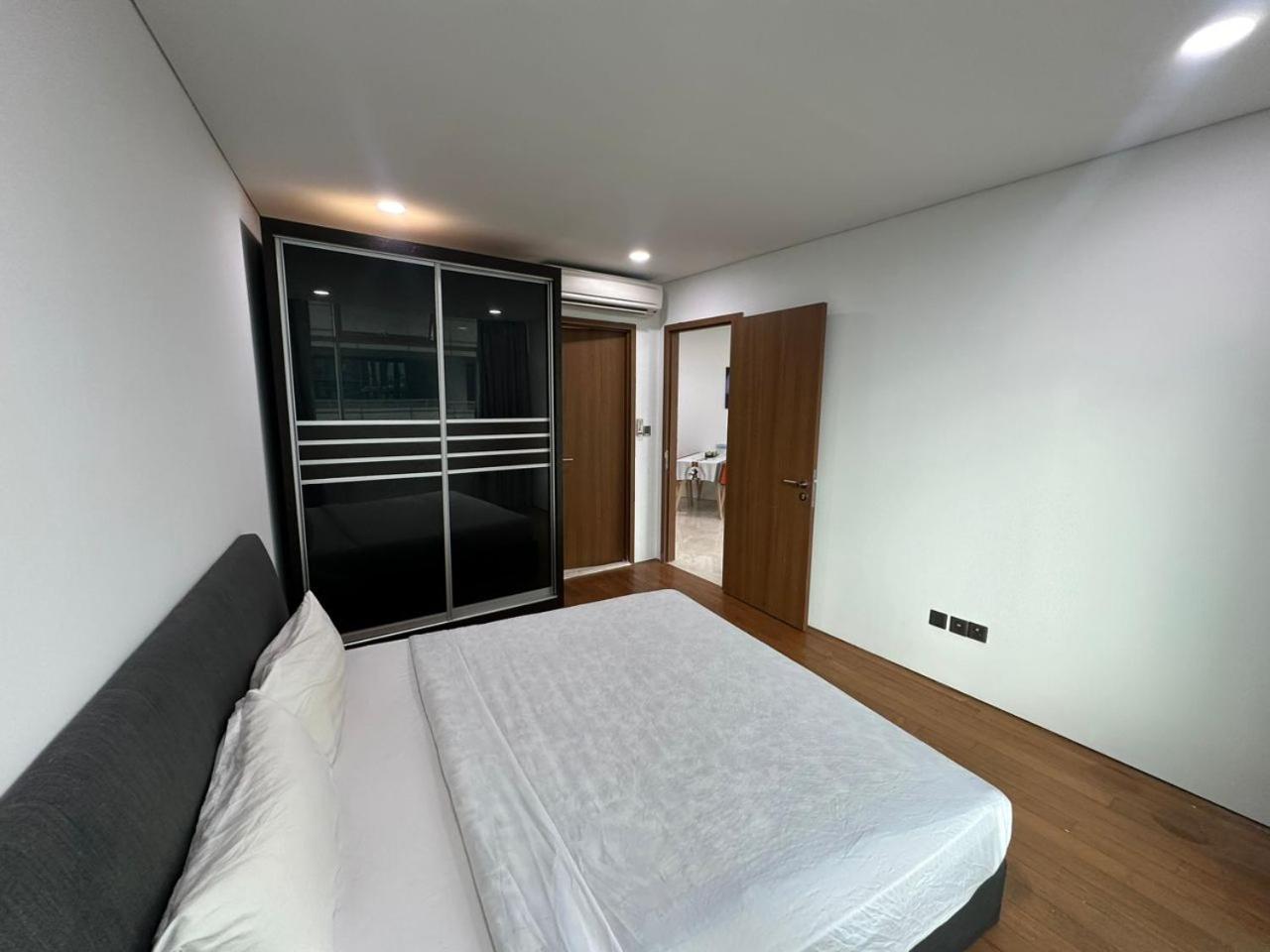 Vortex Suites Klcc By Moonlight كوالالمبور المظهر الخارجي الصورة