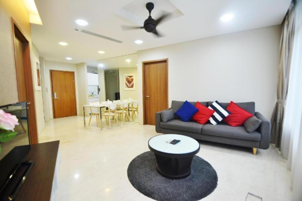 Vortex Suites Klcc By Moonlight كوالالمبور المظهر الخارجي الصورة