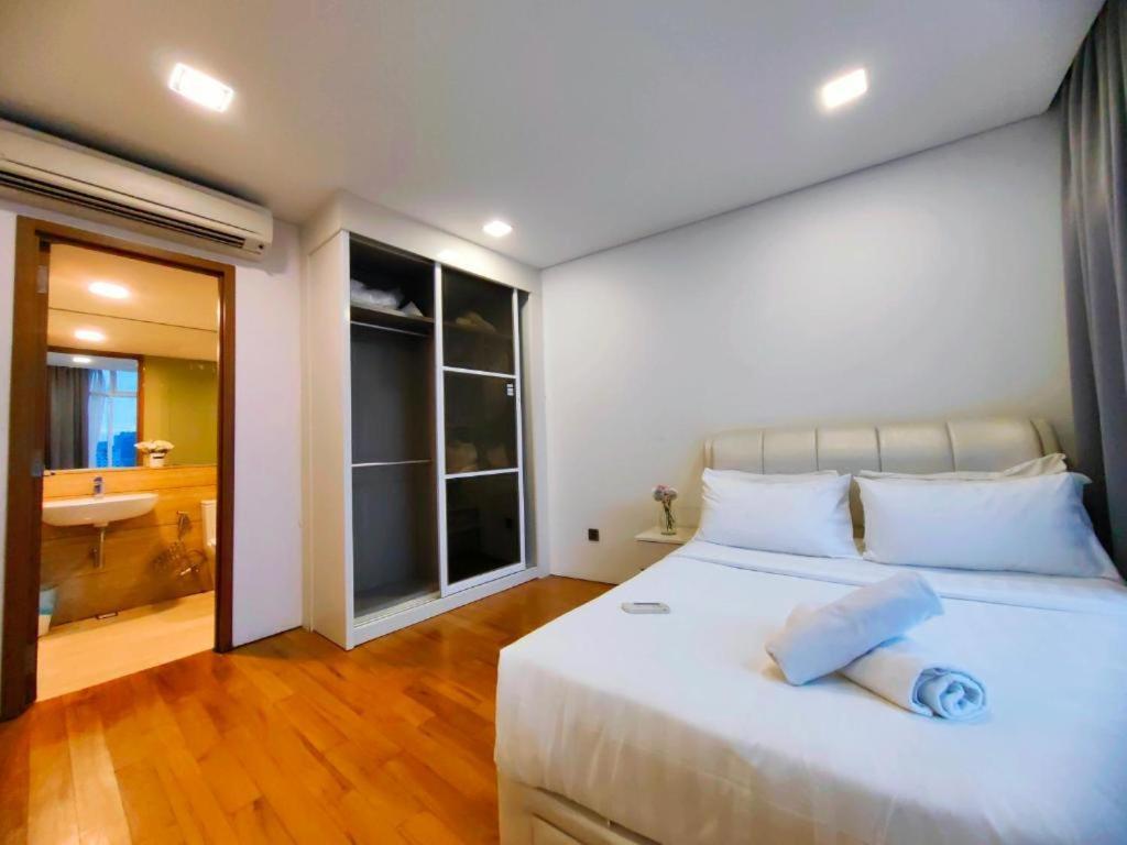 Vortex Suites Klcc By Moonlight كوالالمبور المظهر الخارجي الصورة