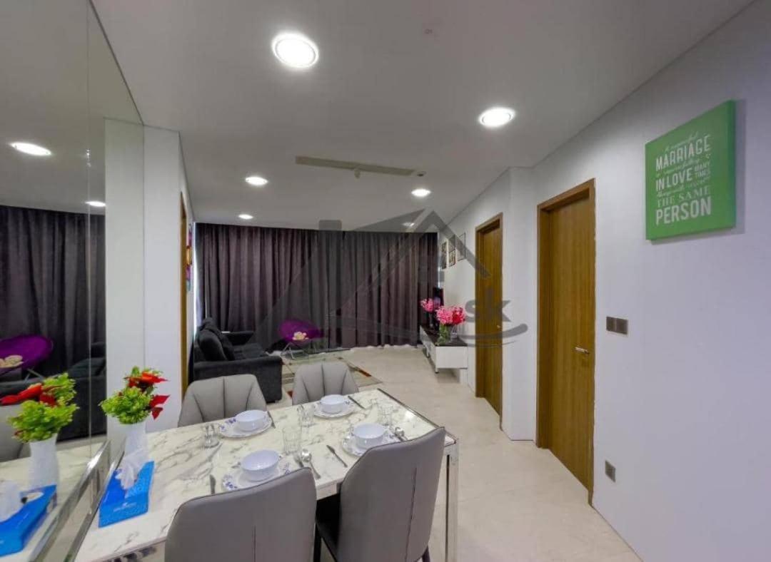 Vortex Suites Klcc By Moonlight كوالالمبور المظهر الخارجي الصورة