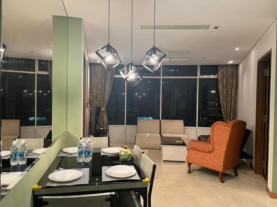 Vortex Suites Klcc By Moonlight كوالالمبور المظهر الخارجي الصورة